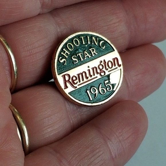 Vintage Remington pin brooch 1965 Shooting Star Hat Cap Clay Skeet - Picture 10 of 10